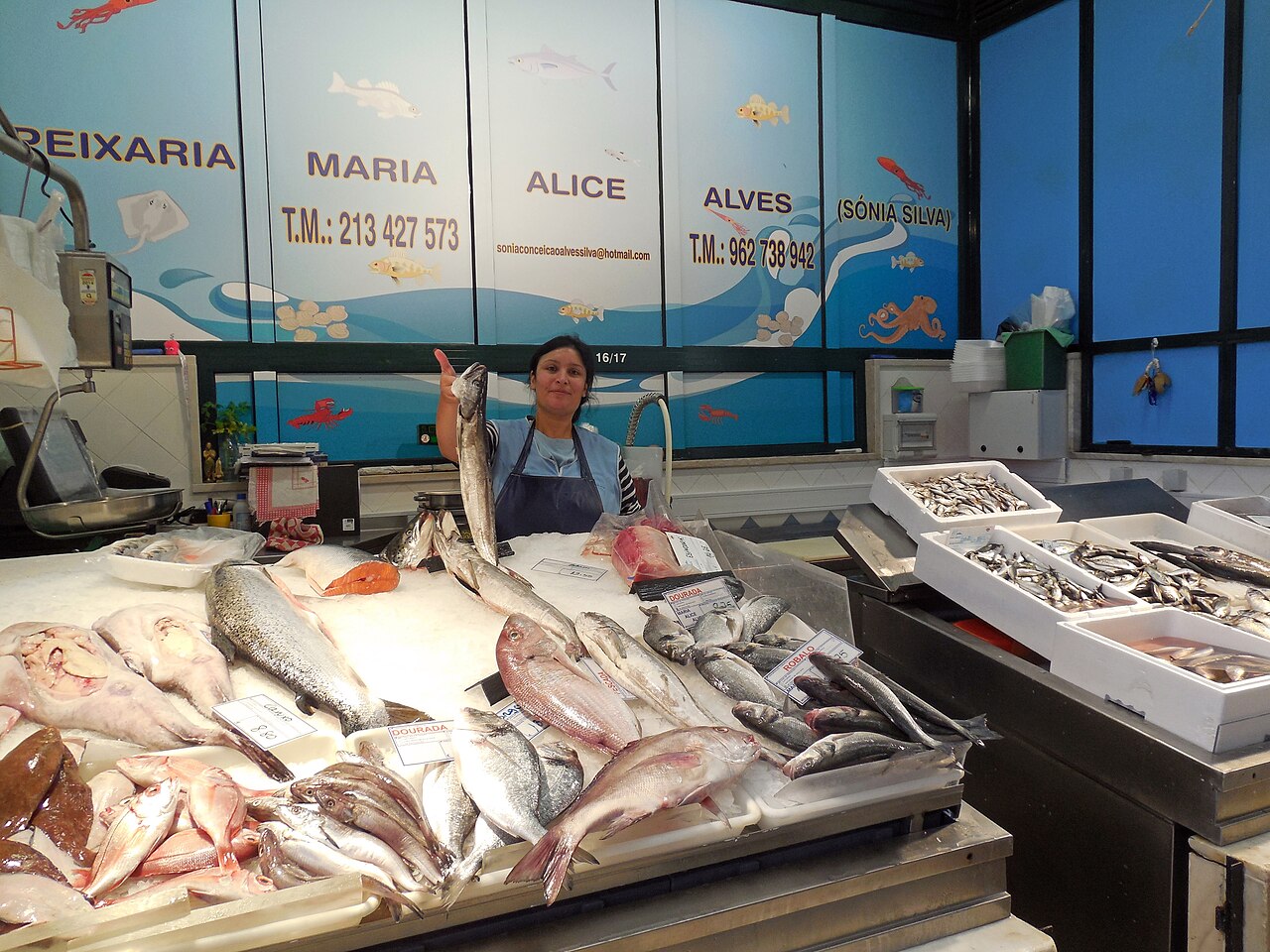 Fresh fish at Mercado da Ribeira market in Lisbon